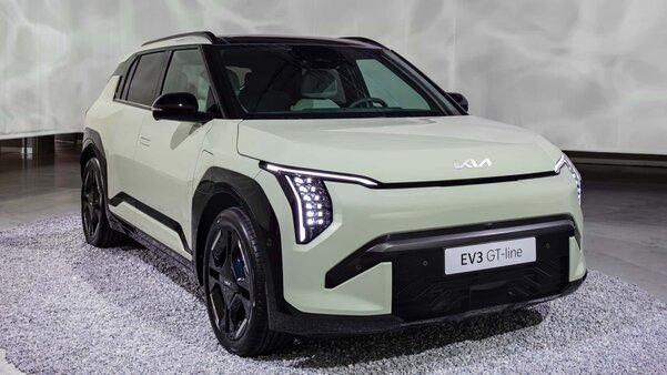 Kia представила стильный электрический кроссовер EV3 с запасом хода до 600 км