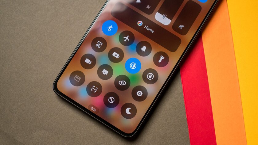 Впервые за долгое время у Xiaomi получился настоящий «убийца флагманов». Обзор POCO F6 — Прошивка. 2