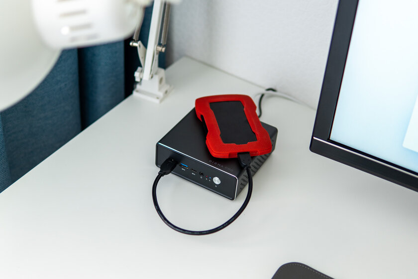 Этот недорогой ПК помещается на ладони: обзор DIGMA PRO Minimax U1 — самое то для офисной работы