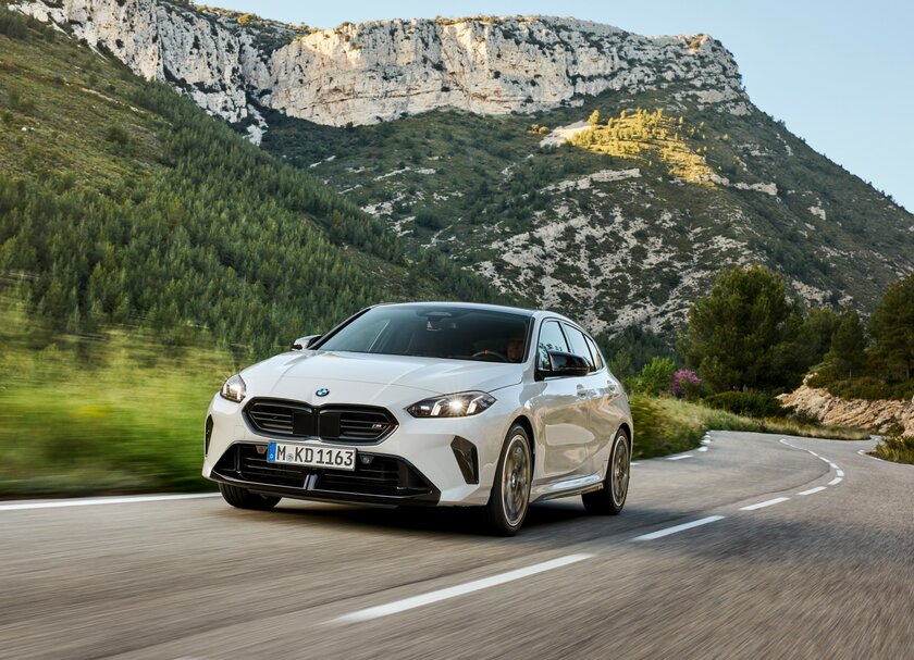 BMW показала новое поколение 1 Series, подозрительно похожее на KIA
