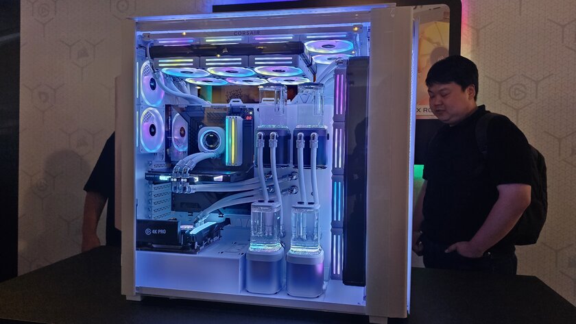 Две материнские платы и 21 кулер: Corsair показала монструозный корпус Obsidian 9000D