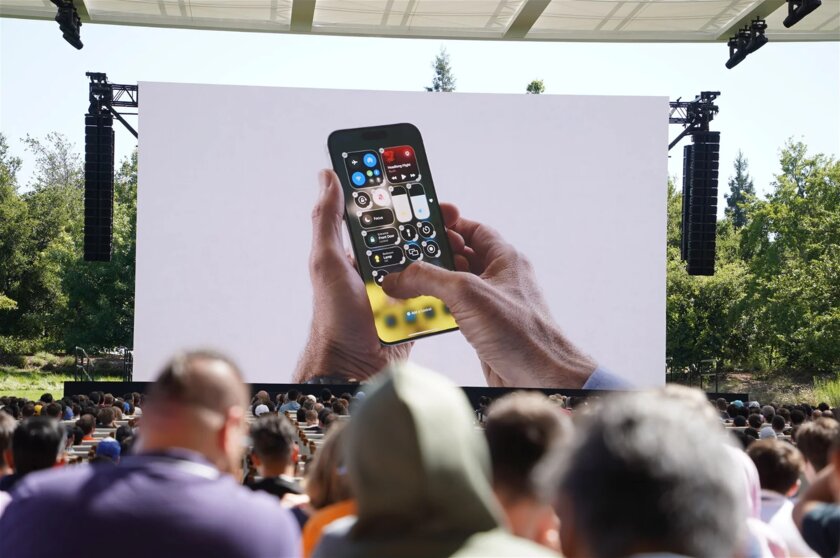 Apple представила iOS 18: с упором на кастомизацию интерфейса и новым фирменным софтом