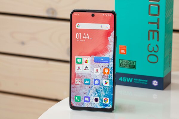 Рейтинг лучших смартфонов до 15 000 рублей: какой купить в июне 2024 — 4. Infinix Note 30 (8/256 ГБ). 1