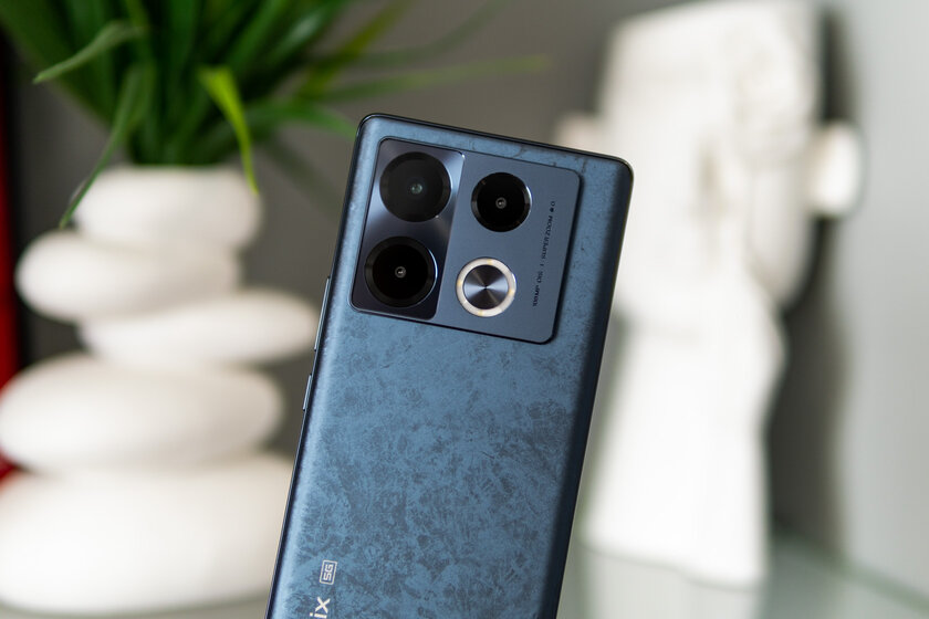 Заряжен со всех сторон. Обзор Infinix NOTE 40 Pro+ 5G — Камера. 23