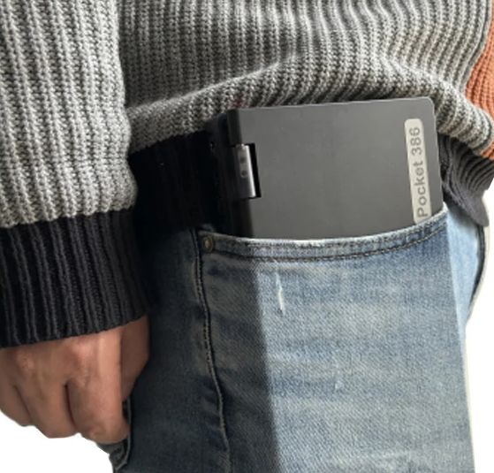 Так выглядит Pocket 386: портативный ПК с 7-дюймовым дисплеем под управлением MS-DOS или Windows 95