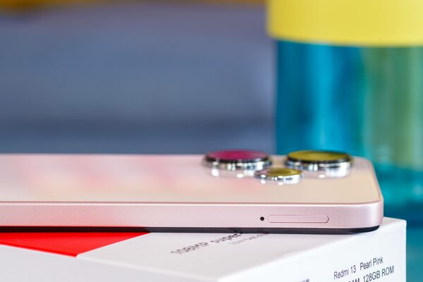 Обзор Redmi 13: наконец Xiaomi поняла, что нужен просто хороший недорогой смартфон — Дизайн. 5