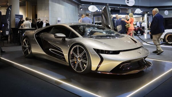 Это Bertone GB110 — единственный гиперкар, работающий на «мусоре»