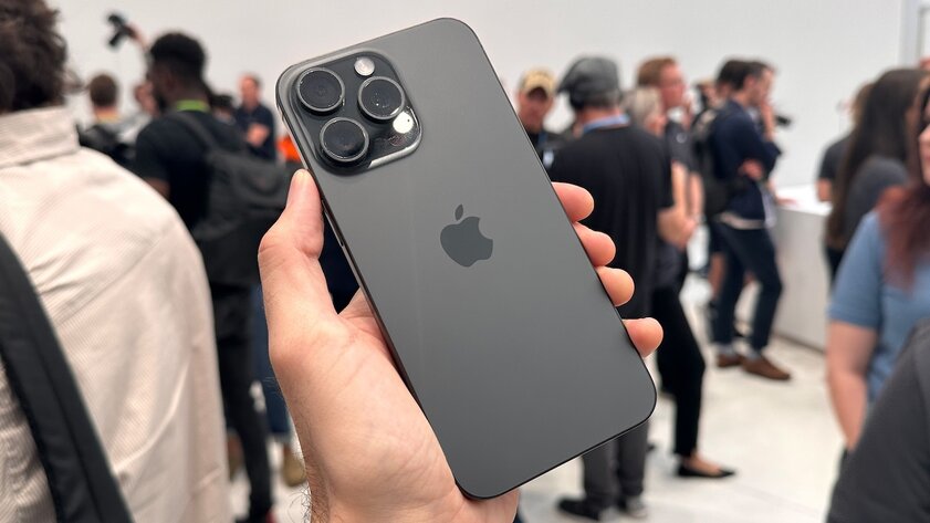 В России хотят запретить продажу смартфонов и планшетов без RuStore: техника Apple под большим вопросом