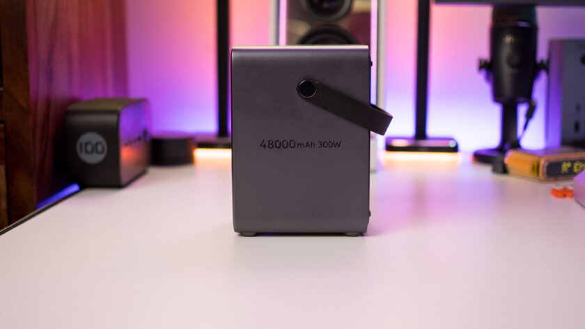 Царь-повербанк на 300 Вт от UGREEN — выглядит как колонка. Обзор UGREEN 300W 48000mAh