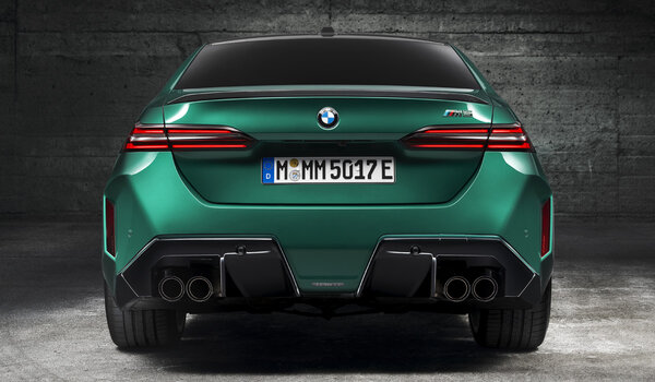 Представлен новый BMW M5 — большой и тяжёлый гибрид, проигрывающий прежней модели в динамике
