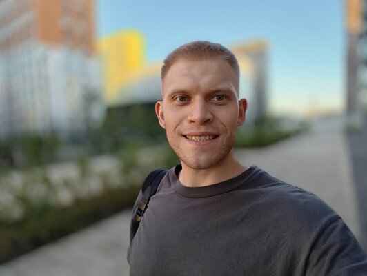 Броскость поменяли на строгость — вот что из этого вышло. Обзор realme GT 6 — Камеры. 27