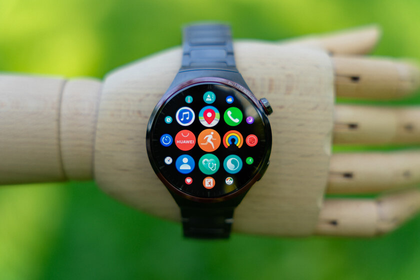 Титан делает лучше любые часы — смотрите сами. Обзор HUAWEI WATCH 4 Pro в космическом дизайне