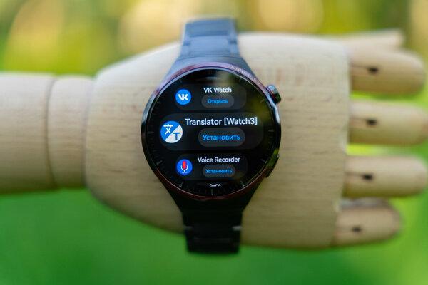 Титан делает лучше любые часы — смотрите сами. Обзор HUAWEI WATCH 4 Pro в космическом дизайне