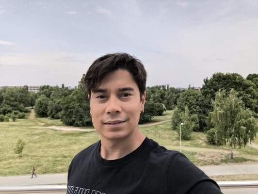 Обзор CMF Phone 1 от Nothing — разбираемый (!) дешевый смартфон без явных недостатков