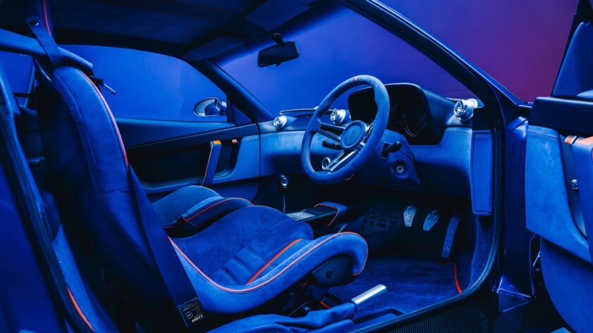 Представлен рестомод легендарной Ferrari F355: всего будет выпущено 55 автомобилей