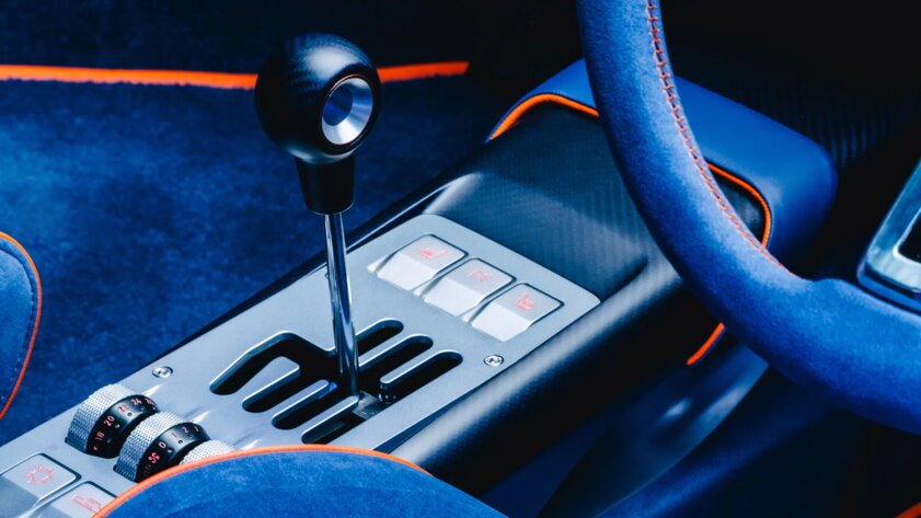 Представлен рестомод легендарной Ferrari F355: всего будет выпущено 55 автомобилей