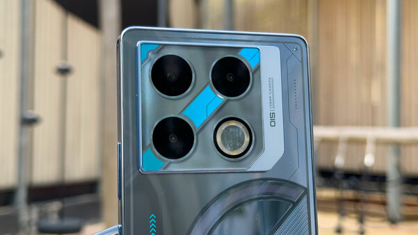 Мечта геймеров — этот смартфон выдаёт от 120 FPS в играх. Обзор Infinix GT 20 Pro — Камеры. 1