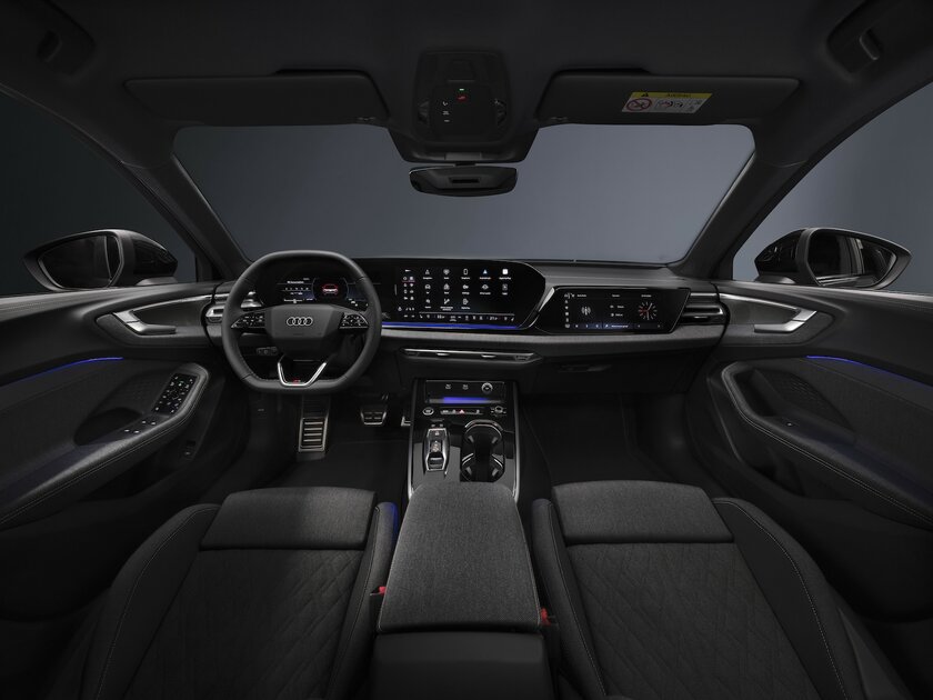 Три экрана, дерзкий кузов и слабые моторы: Audi представила модели A5
