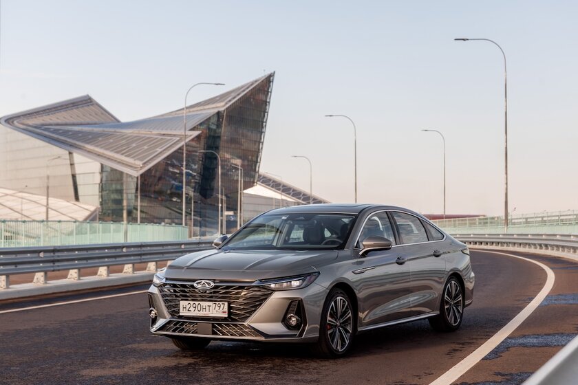 Chery пересмотрела комплектации Arrizo 8: цена стартует с 2,6 млн рублей