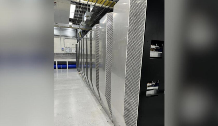 Илон Маск показал суперкомпьютер Dojo D1: его мощность равна 8000 ускорителям NVIDIA H100