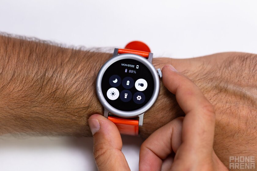 Обзор CMF Watch Pro 2: смарт-часы за 69 долларов для тех, кому не нравятся смарт-часы — Прошивка и функции. 1