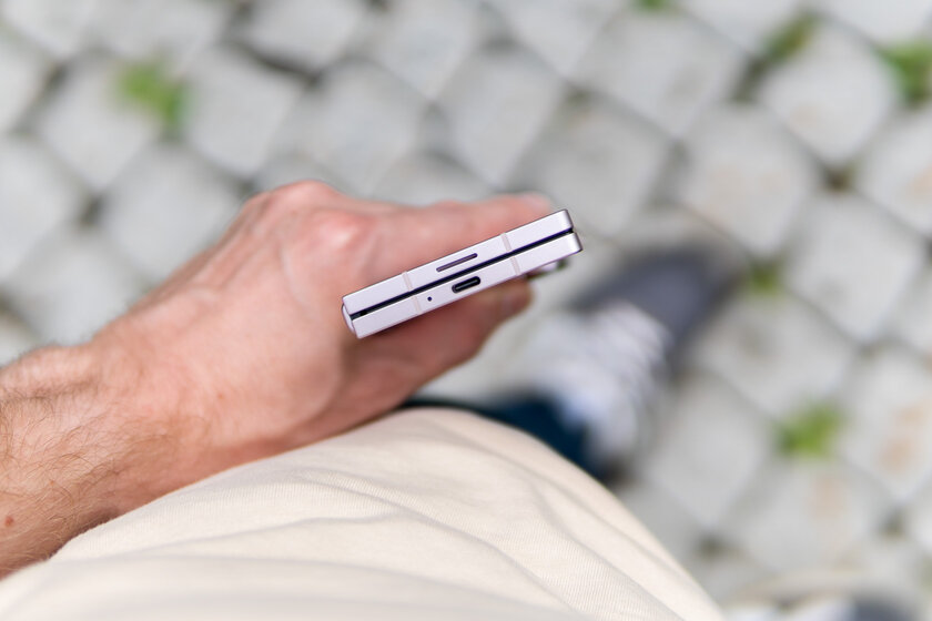 Складные смартфоны стали удобнее — наконец-то! Обзор Galaxy Z Fold6 — Внешний вид. 4