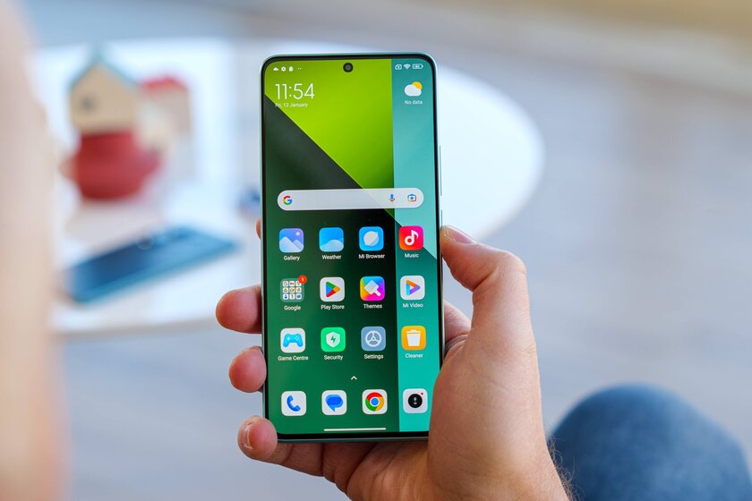 Рейтинг лучших смартфонов до 30000 рублей: какой купить в 2024 — 2. Xiaomi Redmi Note 13 Pro 5G (8/256 ГБ). 1