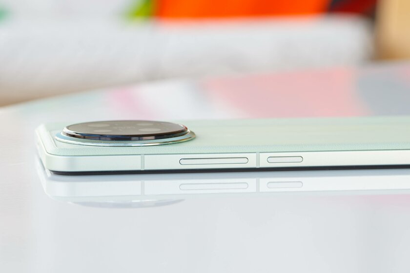 Xiaomi подсмотрела за FE-смартфонами Samsung? Обзор странного Xiaomi 14 Civi — Дизайн. 8