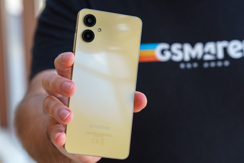 На что способен самый дешёвый А-фон от Samsung, конкурирующий с «китайцами»? Обзор Galaxy A06 — Дизайн. 3