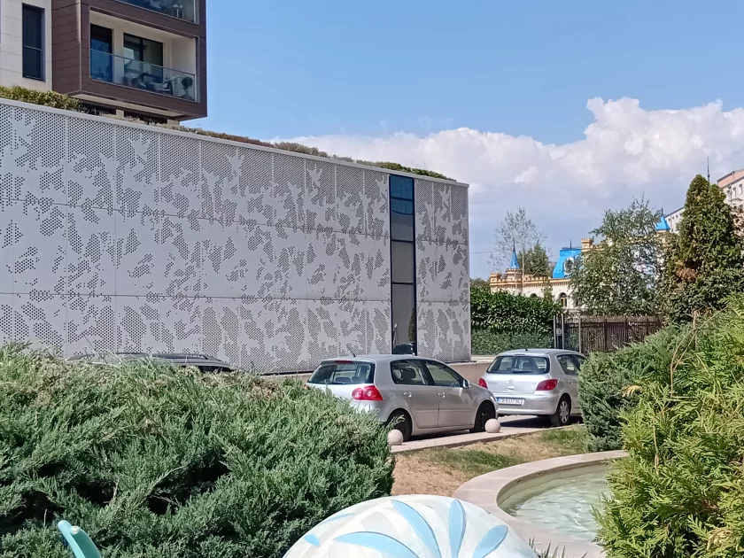 На что способен самый дешёвый А-фон от Samsung, конкурирующий с «китайцами»? Обзор Galaxy A06 — Камеры. 23