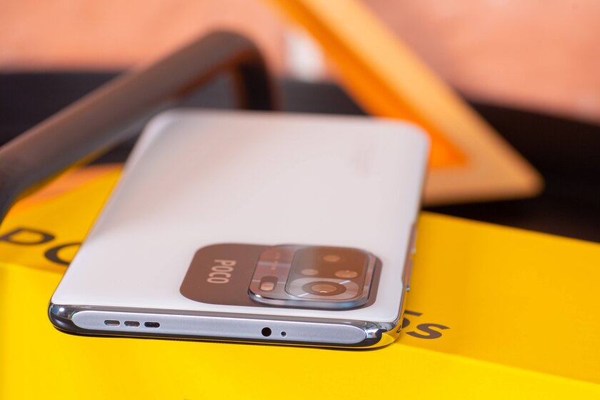 Рейтинг лучших смартфонов до 15000 рублей: какой купить в 2024 — 5. Xiaomi POCO M5s (8/256 ГБ). 3