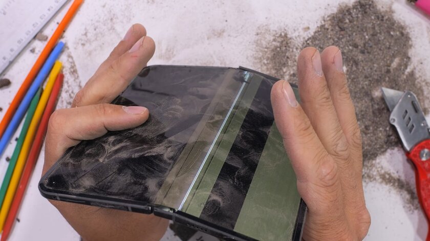 Нужно быть крайне аккуратным: прочность конструкции Pixel 9 Pro Fold оказалась ниже среднего