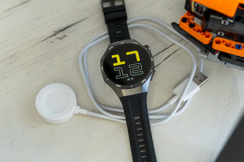 Идеал: внутри умные часы, а снаружи — классика. Обзор HUAWEI WATCH GT 5 Pro