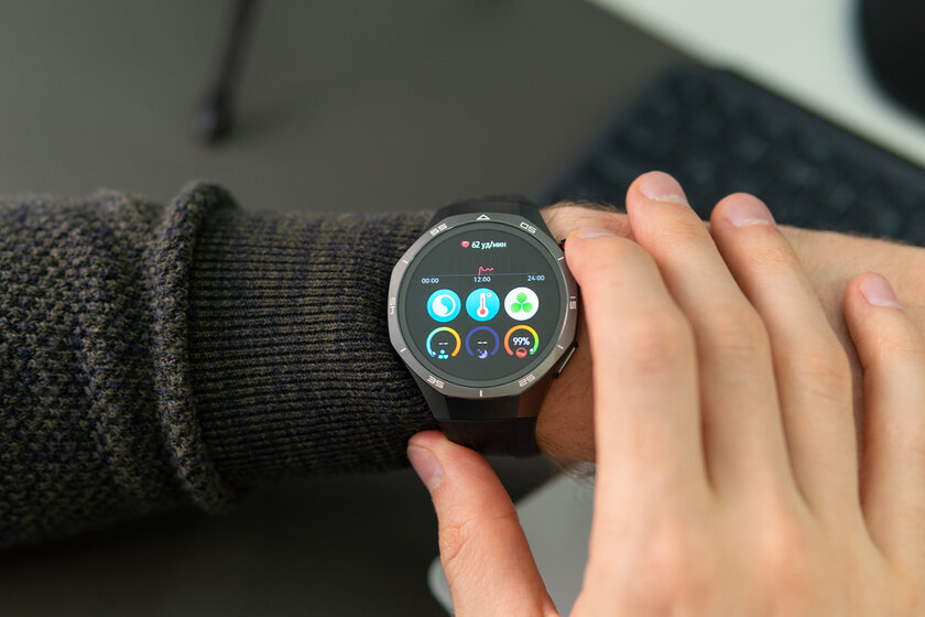 Идеал: внутри умные часы, а снаружи — классика. Обзор HUAWEI WATCH GT 5 Pro