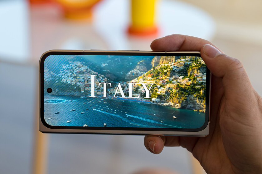 Не понимал складные смартфоны, но этот от Google хочется купить: обзор Pixel 9 Pro Fold — Дисплей. 2