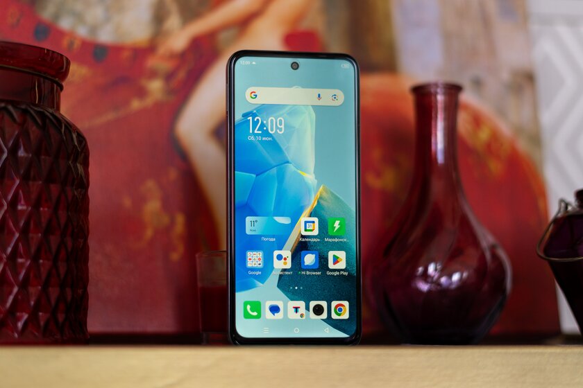 Рейтинг лучших бюджетных смартфонов до 10000 рублей: какой купить в 2024 — 4. Infinix HOT 30 Play (8/128 ГБ). 2