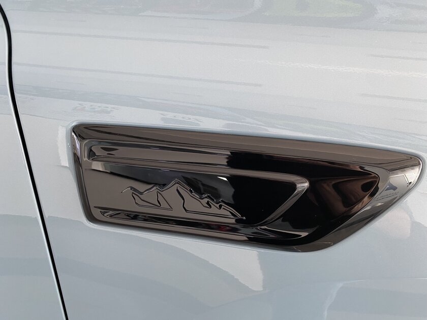 За свои деньги этого автомобиля много, очень много. Знакомлюсь с BAIC BJ60