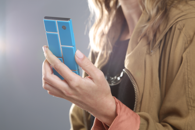Модульный смартфон Project Ara может поступить в продажу к следующему году