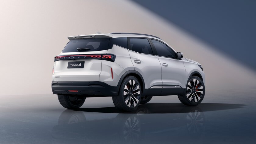Chery скоро представит в России совершенно новый Tiggo 4. Что о нём известно