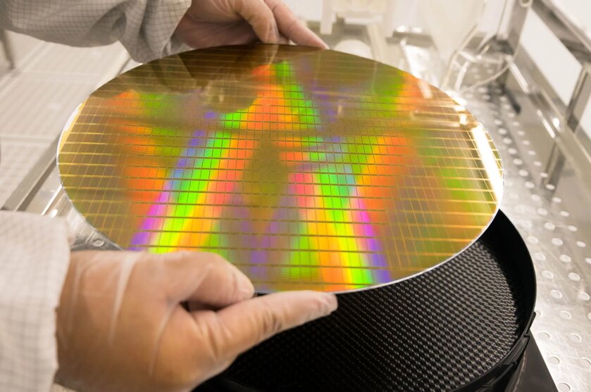 Пора бить тревогу: один станок EUV для производства чипов потребляет столько же энергии, сколько и небольшой город
