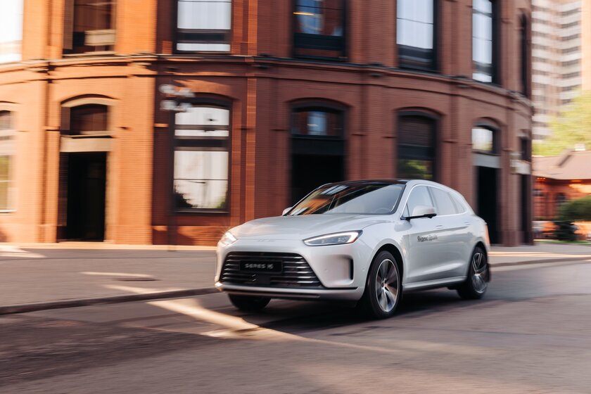 Москвичи оценили кроссоверы AITO SERES в Яндекс Драйв — почти 3 000 заказов