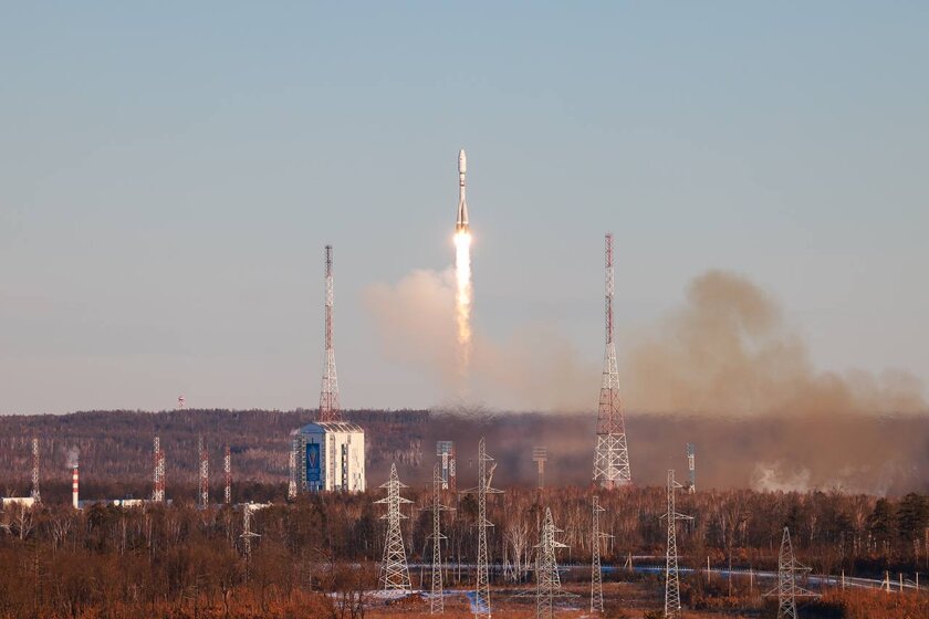 Россия вывела на орбиту два спутника «Ионосфера-М»: они уже взяты под управление
