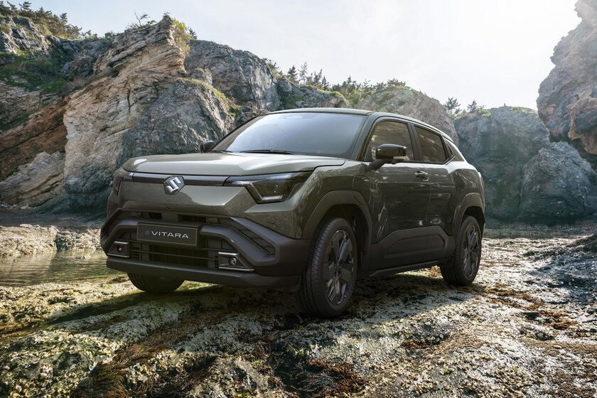 Suzuki представила электрический кроссовер eVitara: первый в истории бренда
