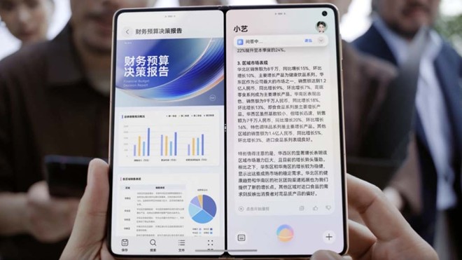 Huawei Mate X6 выйдет с новым помощником Celia 26 ноября