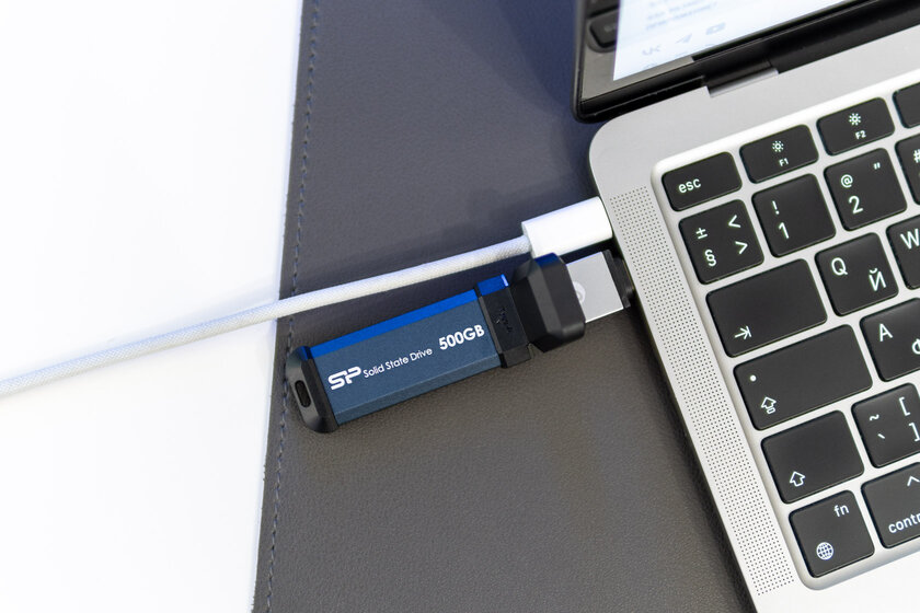 Это не флешки, а внешние SSD — очень быстрые малыши! Обзор Silicon Power MS60 и DS72 — Внешний вид. 5