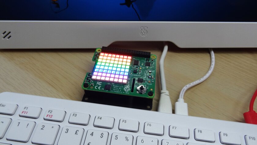Компьютер внутри клавиатуры! Обзор дешёвой Raspberry Pi 500 с полноценной Pi 5 внутри — Доступ к GPIO. 2