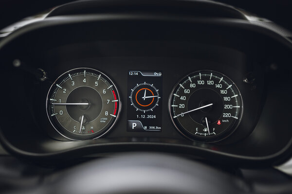 Простота и понятность. Обзор Suzuki Baleno