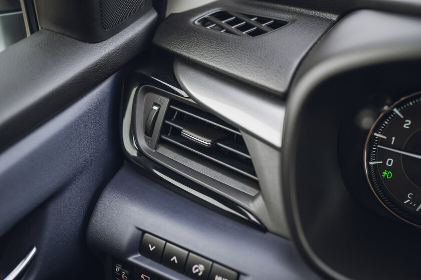 Простота и понятность. Обзор Suzuki Baleno