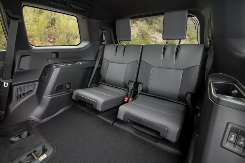Представлен Lexus GX 2025: дороже, выше и угловатее