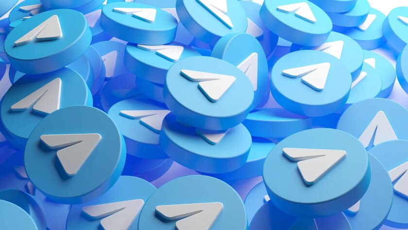 В Telegram появилось ещё больше рекламы, теперь и между постами. Вот как это выглядит